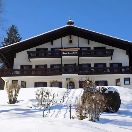 Apartamento Bergschloessl In By Interhome