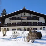 Apartamento Bergschloessl In By Interhome